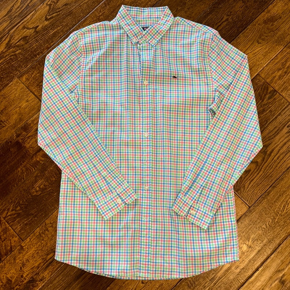 EUC boys Vineyard Vines red White checkered oxford XL (18)